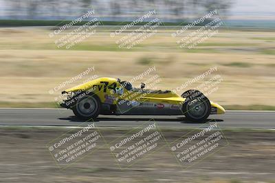 media/Jun-01-2024-CalClub SCCA (Sat) [[0aa0dc4a91]]/Group 4/Race/